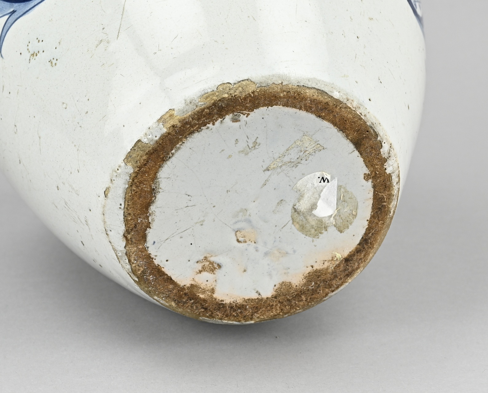Delft tobacco jar - Image 2 of 2