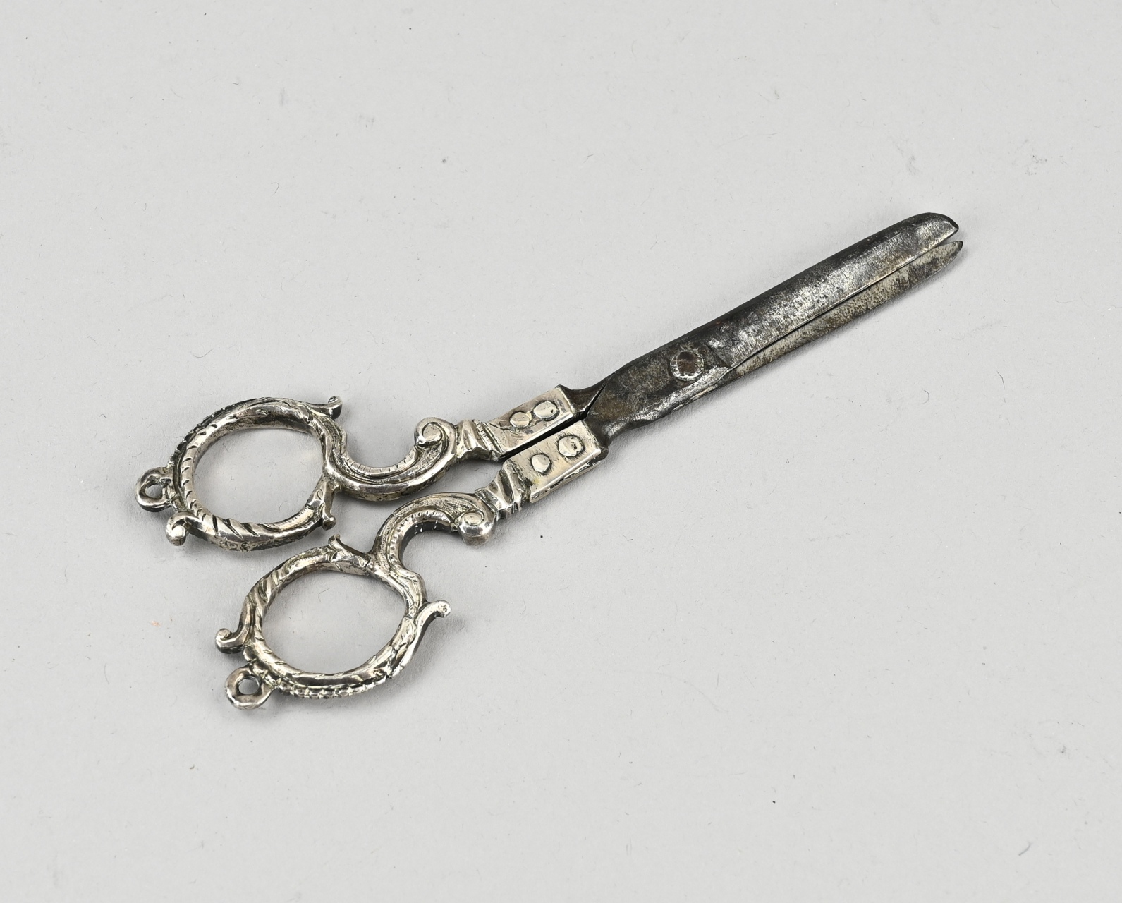 Frisian scissors
