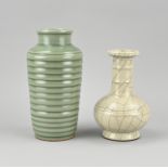 2x Celadon vase, H 18.5 - 23.5 cm.