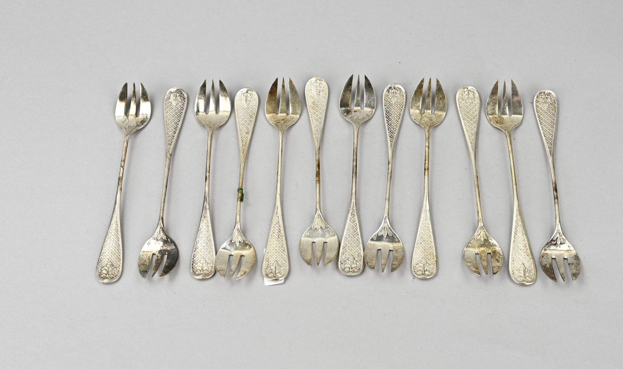 12 Silver oyster spoons
