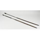 2x Antique spear, L 98 - 102 cm.