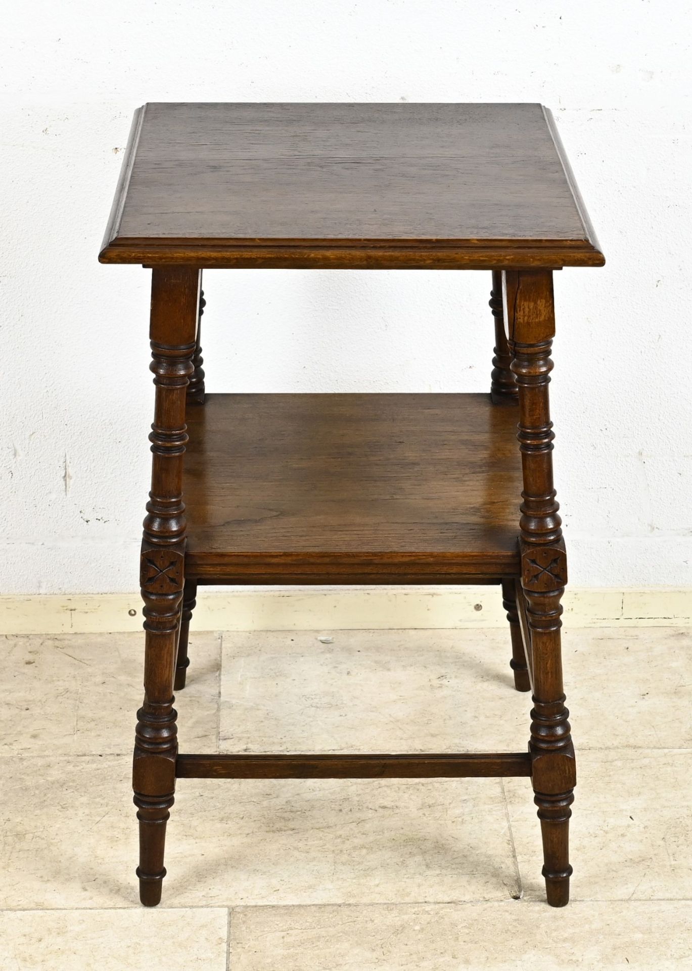 Oak etagÃ¨re table, 1900