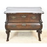 Antique chest of drawers