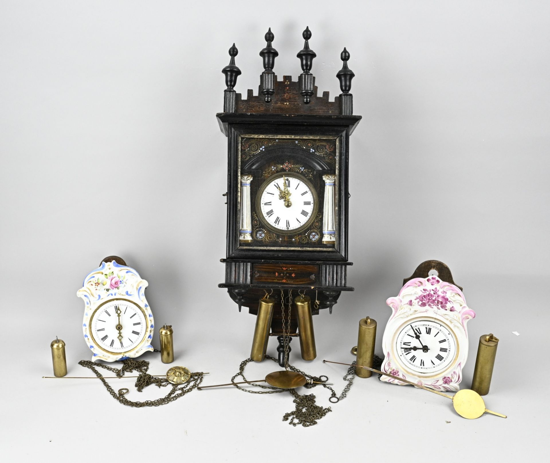 3x Black Forest clock