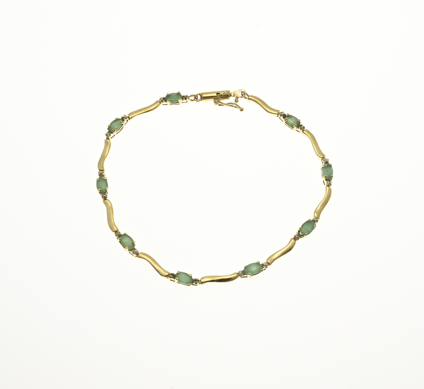 Gold bracelet (emerald)