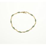 Gold bracelet (emerald)