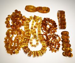 Lot of amber/copal