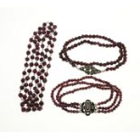 Garnet necklace and bracelet