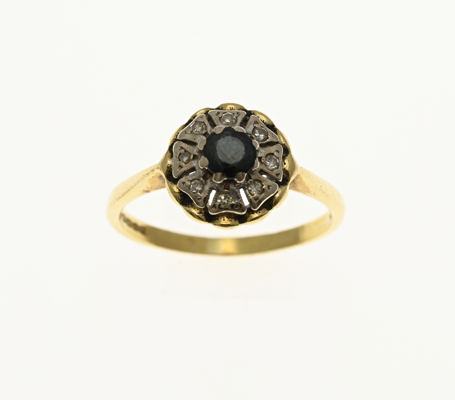 Gold ring with diamond and sapphire