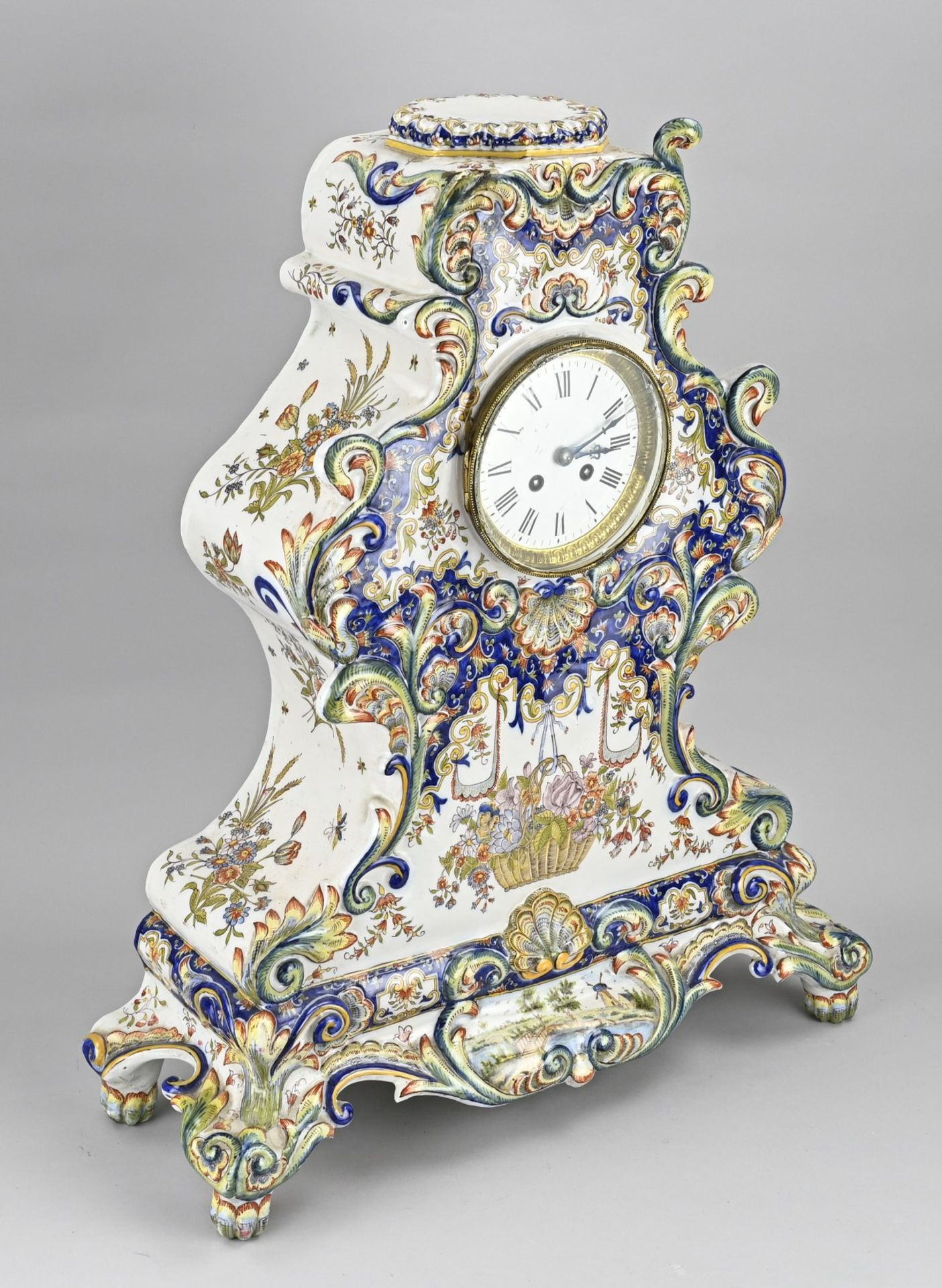 Capital French porcelain mantel clock, 1880