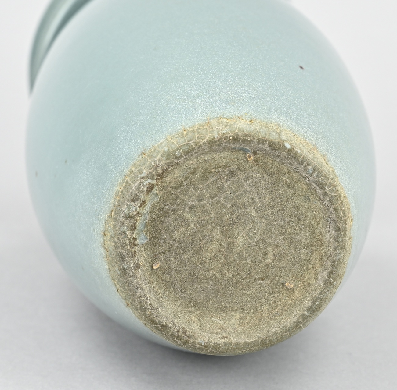 Chinese celadon vase, H 20 cm. - Image 2 of 2