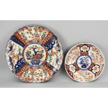 2x Imari plate Ã˜ 29 - 42 cm.