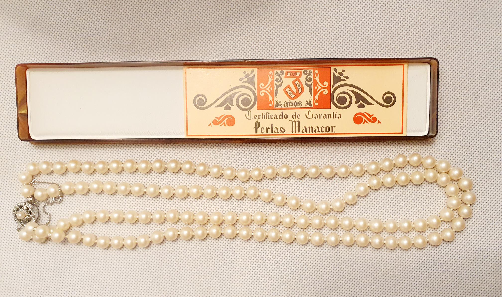 A Set of Two String Manacor Pearls in original box