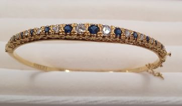 Stunning 18ct Gold Sapphire and Diamond Bangle, weight 15.33g