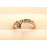 9ct Gold Ring set with 5 small emeralds, weight 1.6g, Size L