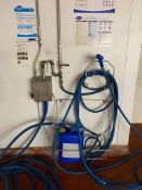 HOSE AND CLEANING UNIT