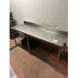 STAINLESS STEEL TABLE