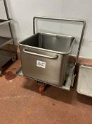 200L TOTE BIN WITH TROLLEY