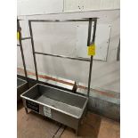 APRON STAND WITH TROUGH
