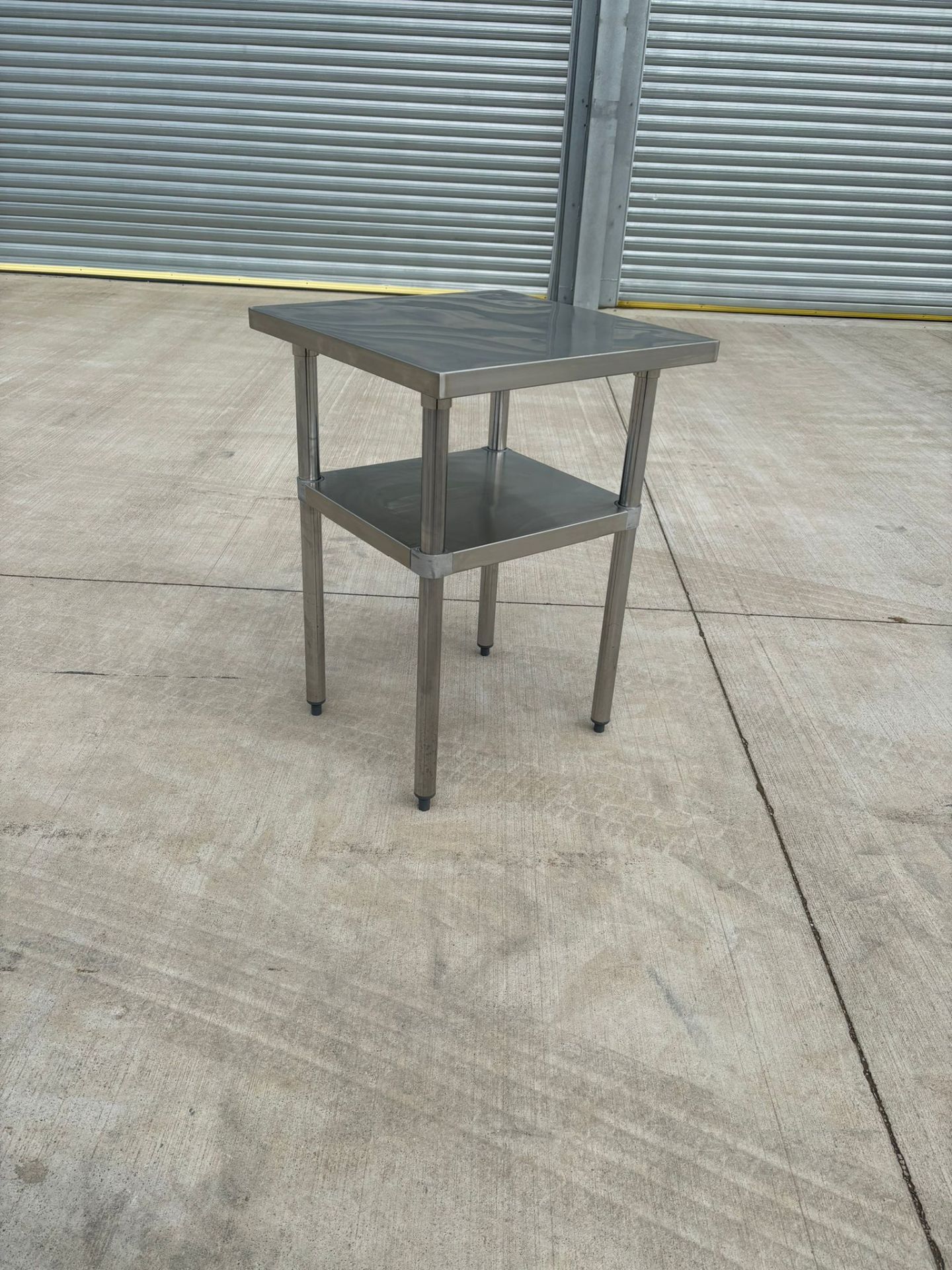 STAINLESS STEEL TABLE