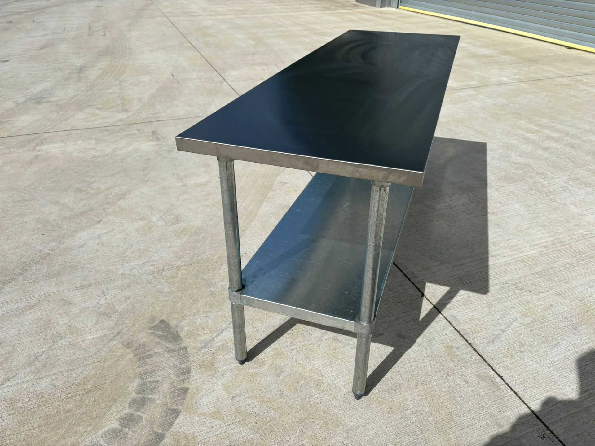 STAINLESS STEEL TABLE - Image 2 of 3