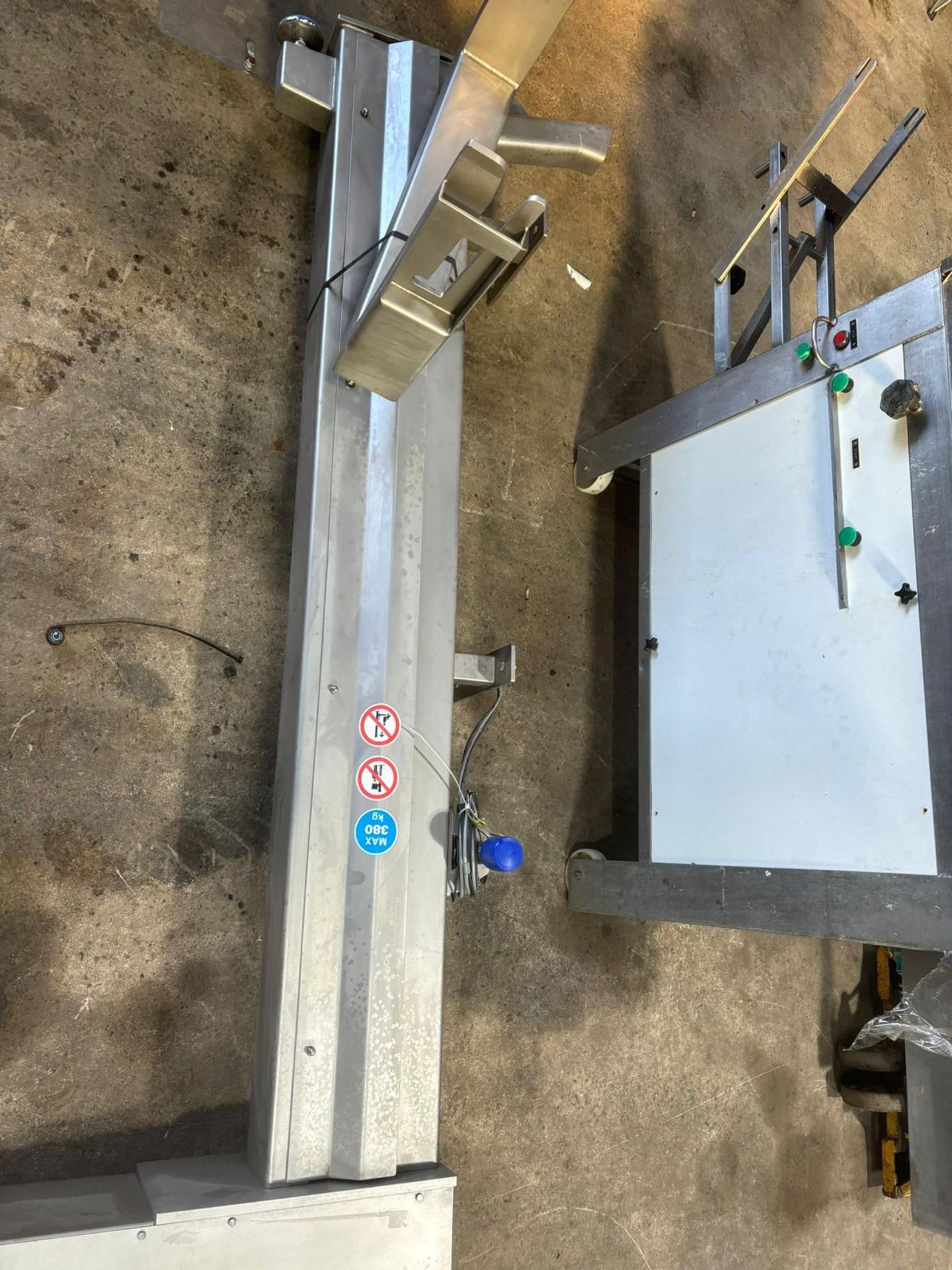FIXED TOTE BIN LIFTER - Image 4 of 4