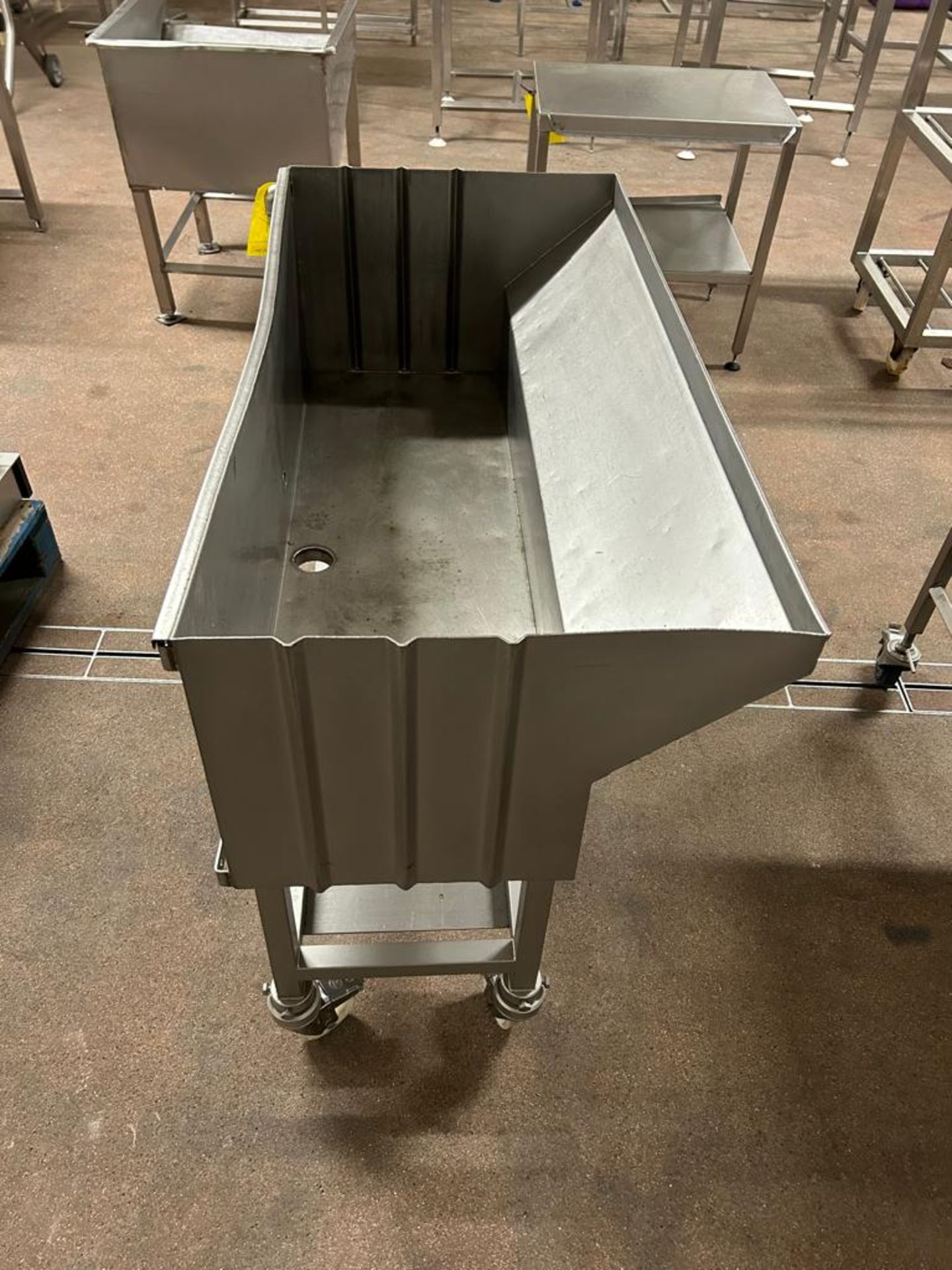 MOBILE TROUGH/SINK - Image 2 of 2