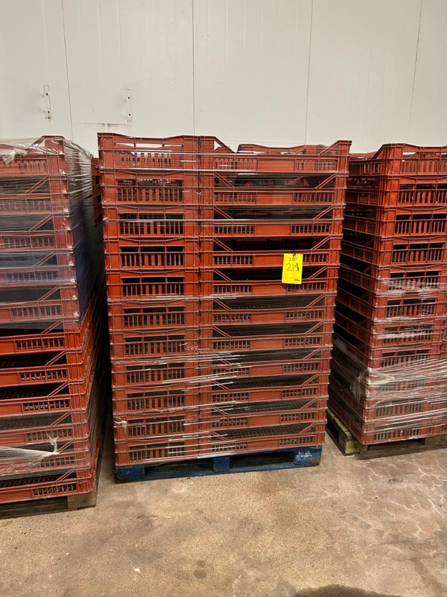 2 X PALLETS OF 88 BAKERY TRAYS