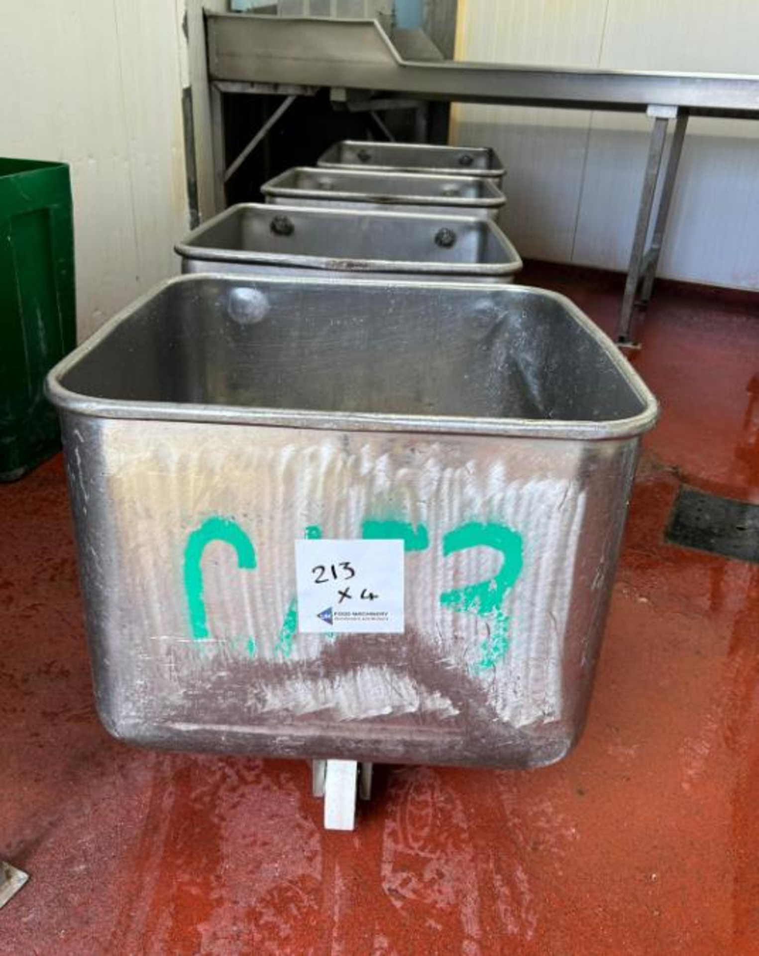 4 X 200 LITRE TOTE BINS - Image 2 of 3