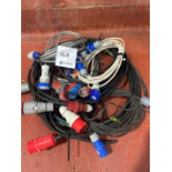 ASSORTMENT OF EXTENSION LEADS