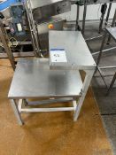 STAINLESS STEEL TABLE/PLATFORM