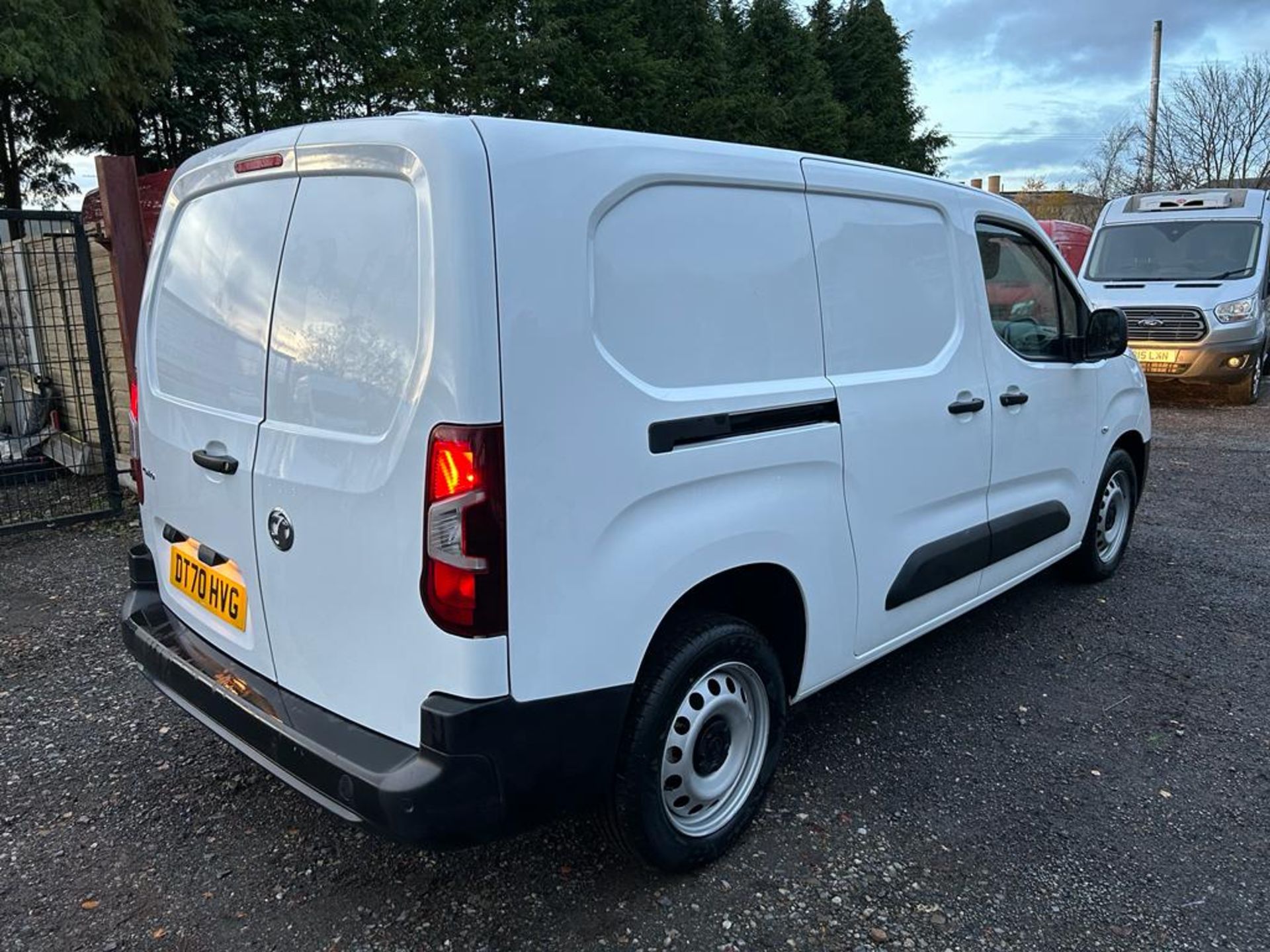 VAUXHALL COMBO CARGO - Image 7 of 14