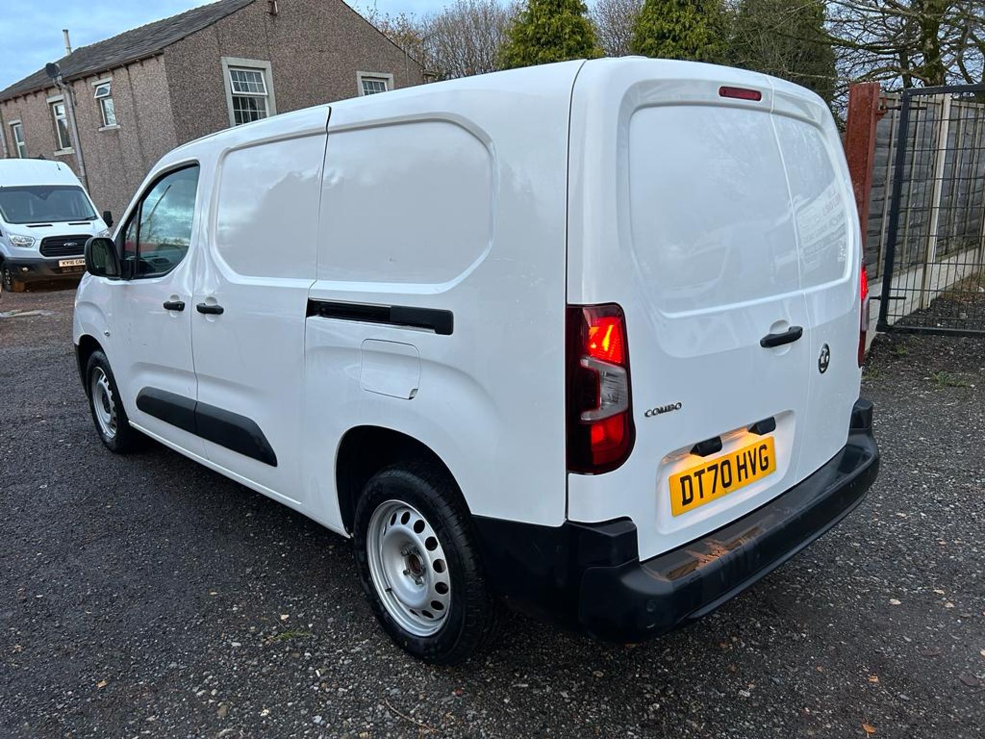 VAUXHALL COMBO CARGO - Image 8 of 14