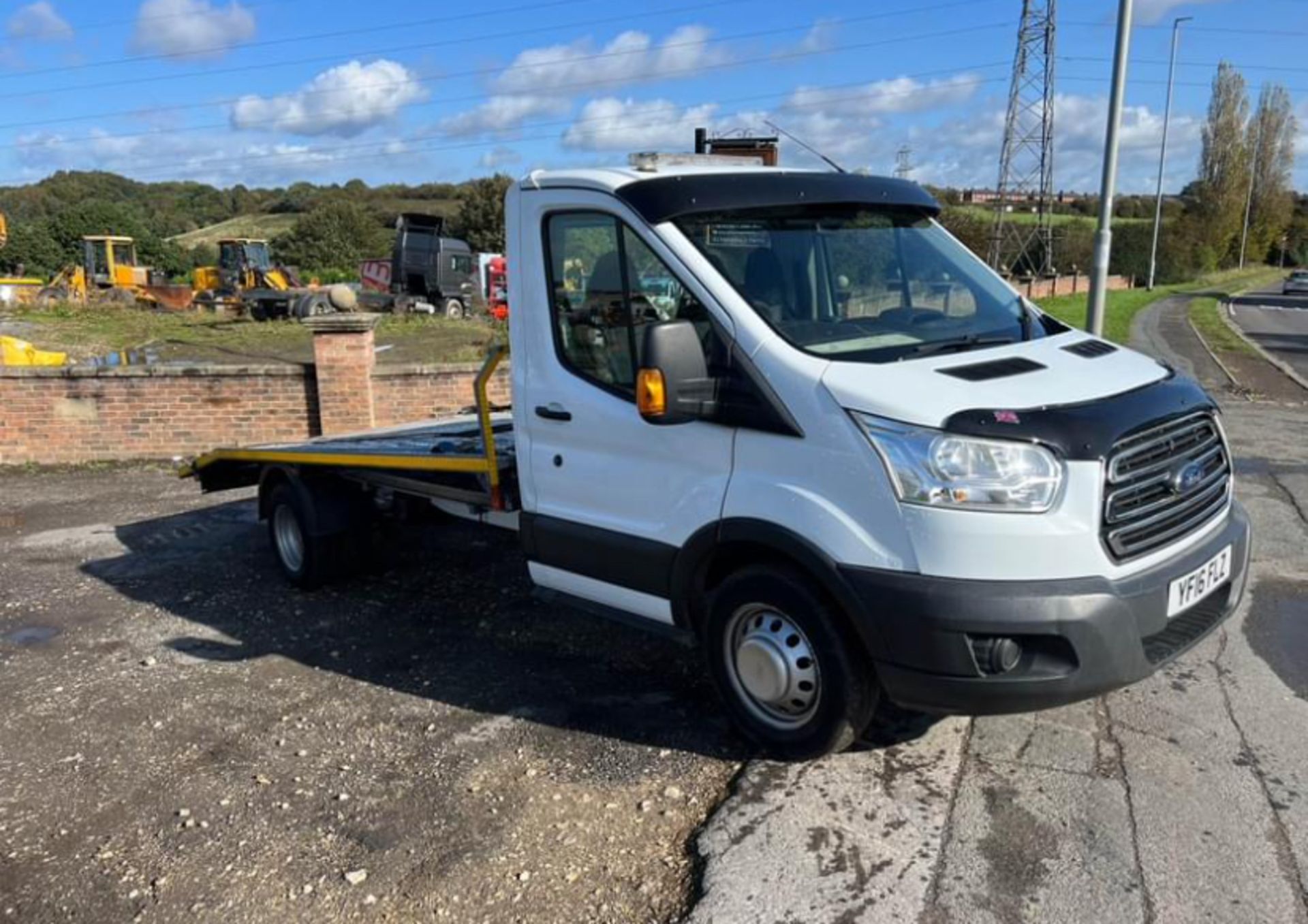 FORD TRANSIT RECOVERY TRUCK - Image 3 of 10