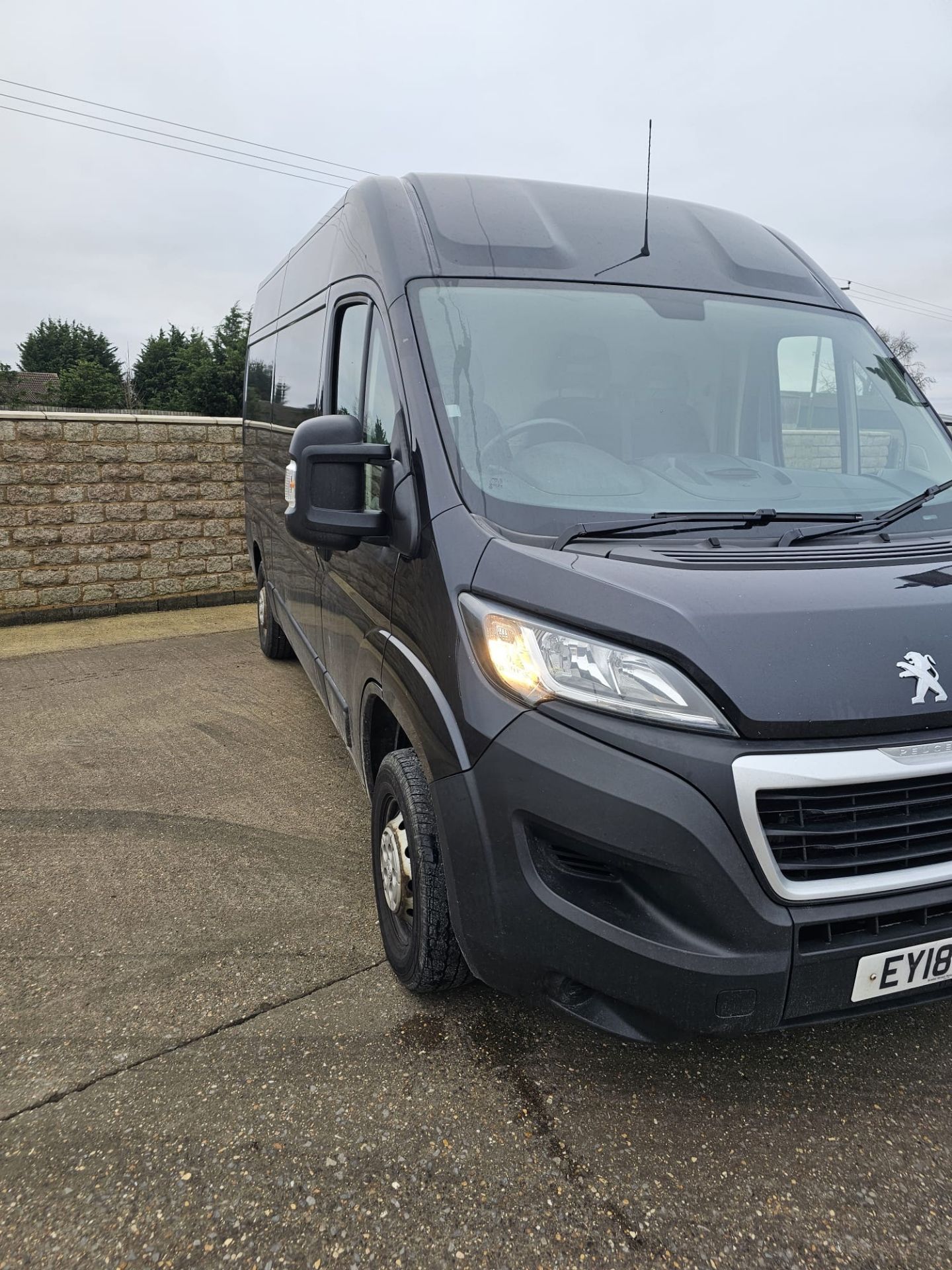 2018 PEUGEOT BOXER - Image 2 of 14