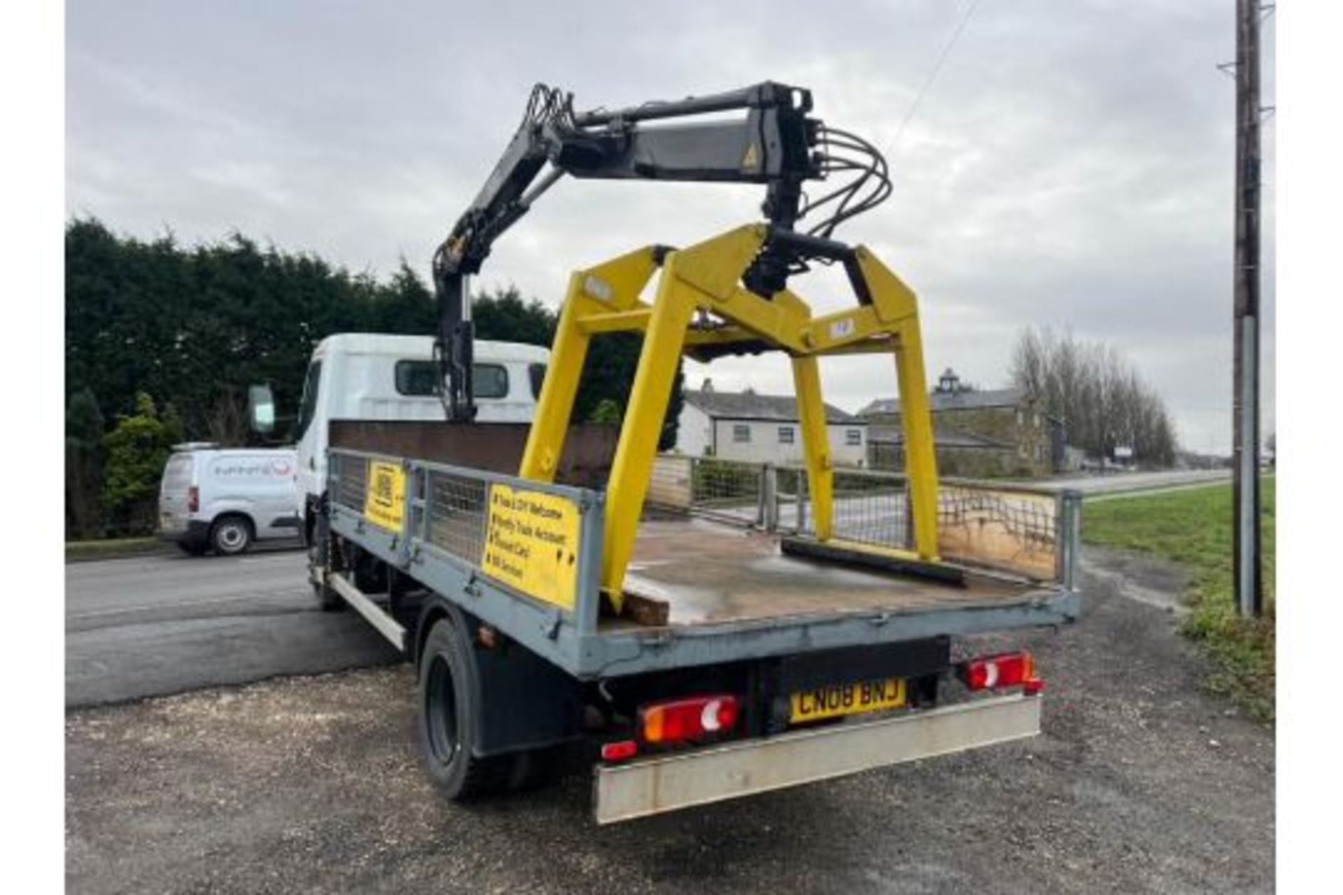 2008 MITSUBISHI CANTER HIAB - Image 3 of 12