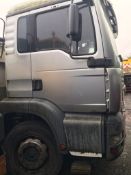 MAN ALUMINIUM BULK TIPPER TRUCK