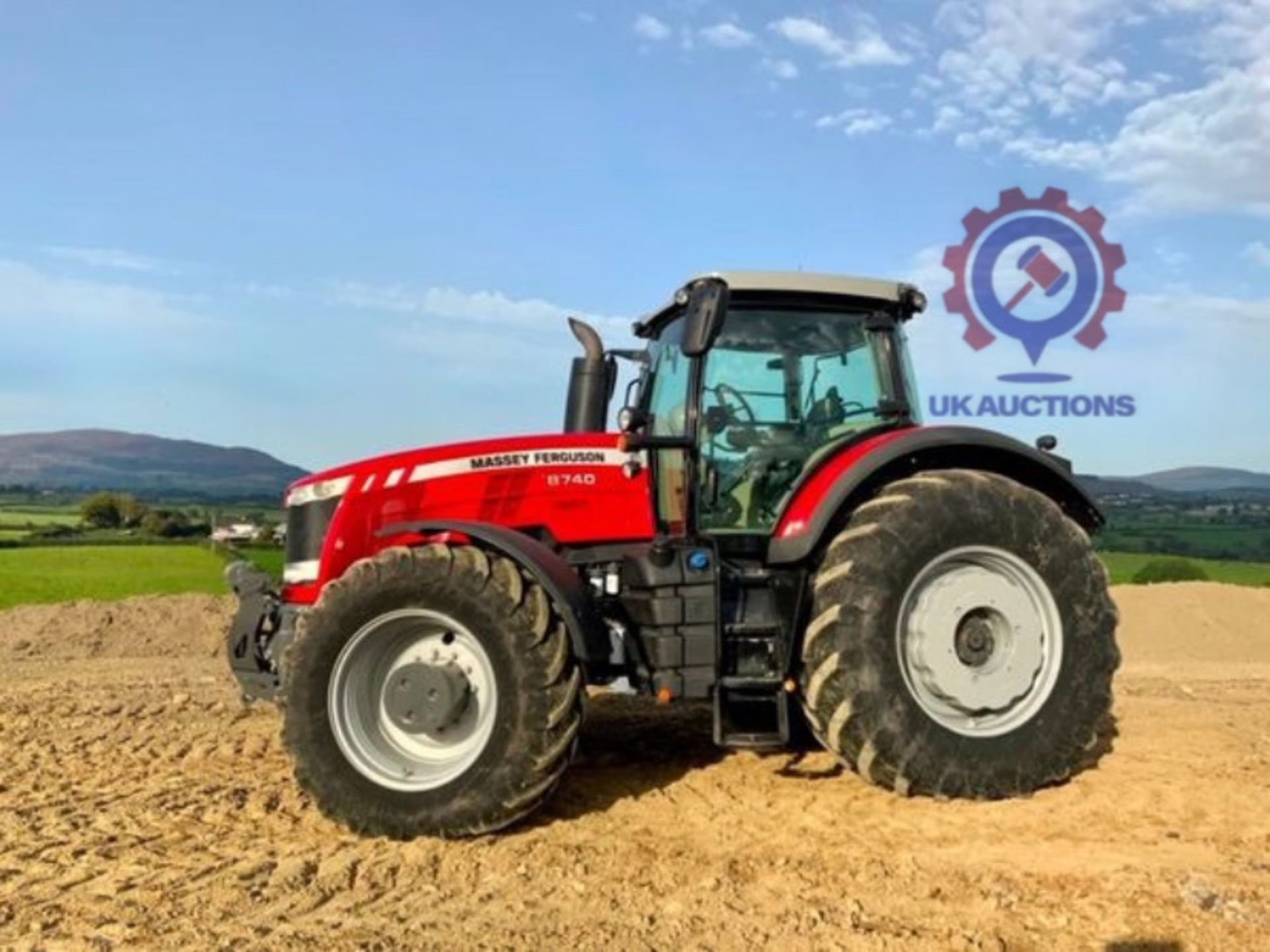 2017 MASSEY FERGUSON 8740 - Image 3 of 22