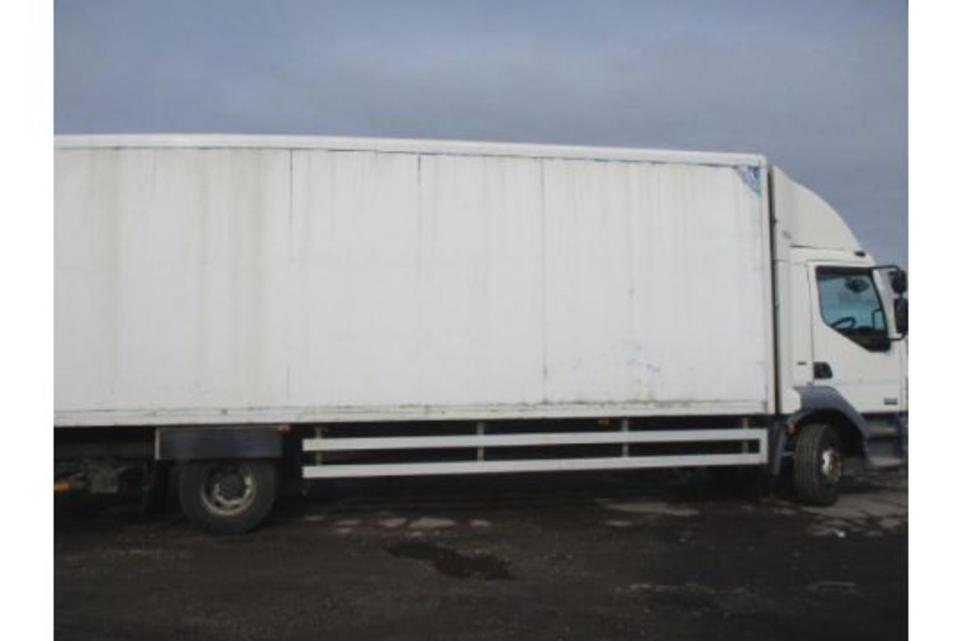 2012 DAF XF 55.180 - Image 2 of 11