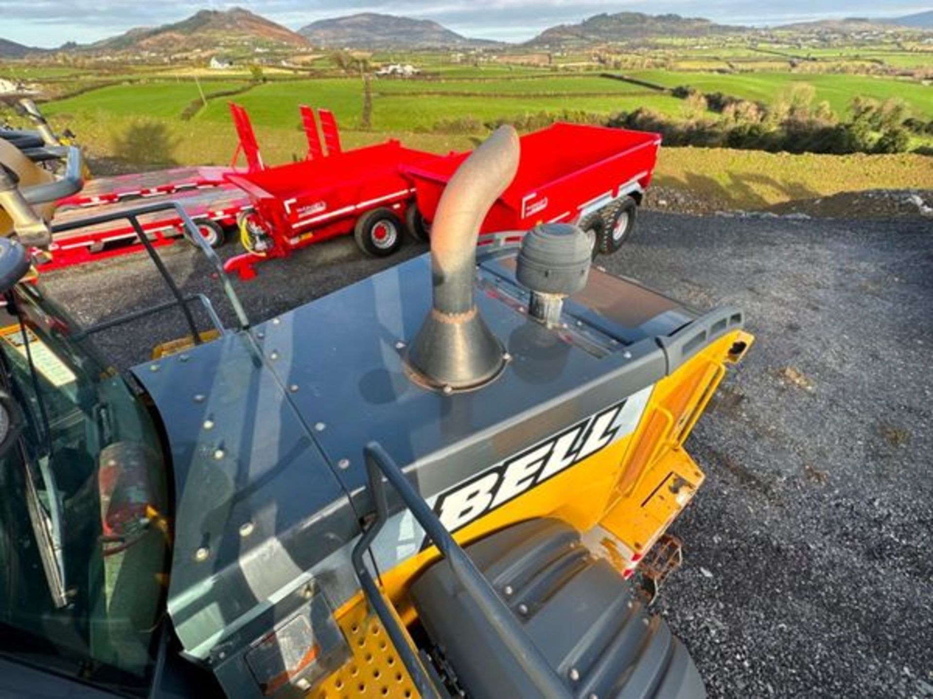 A BELL L2606e WHEELED LOADING SHOVEL..... - Image 28 of 30