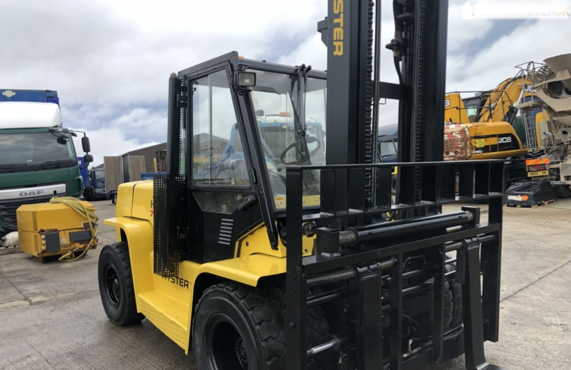 HYSTER H7.00 XL ,7.5 TON DIESEL FORKLIFT - Image 3 of 11