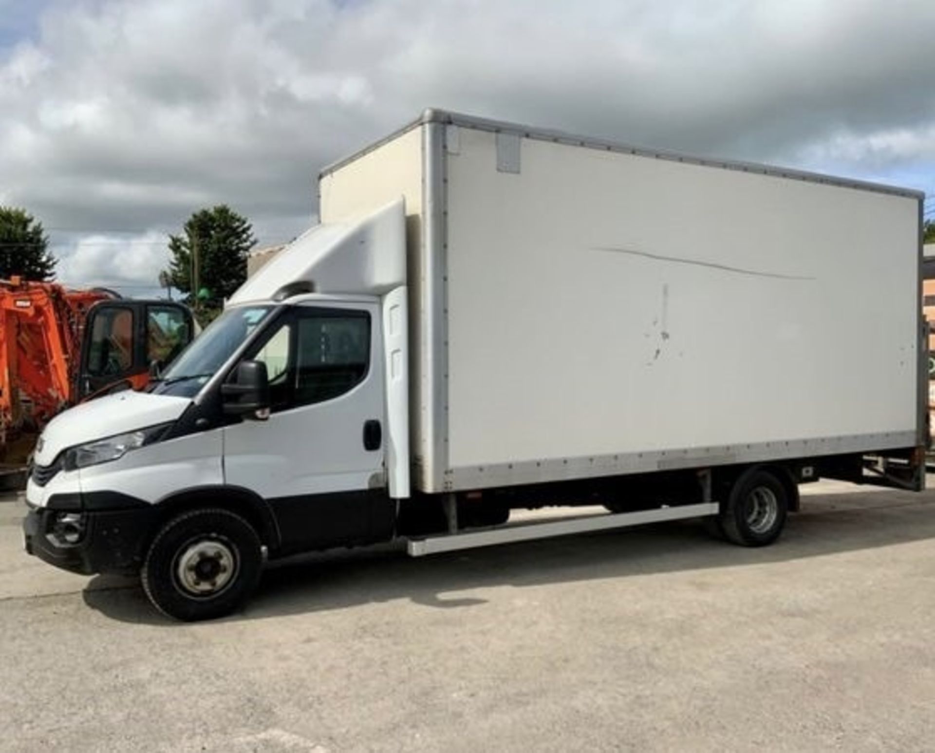 2018 IVECO DAILY 70C18 GRP BOX VAN - Image 9 of 18