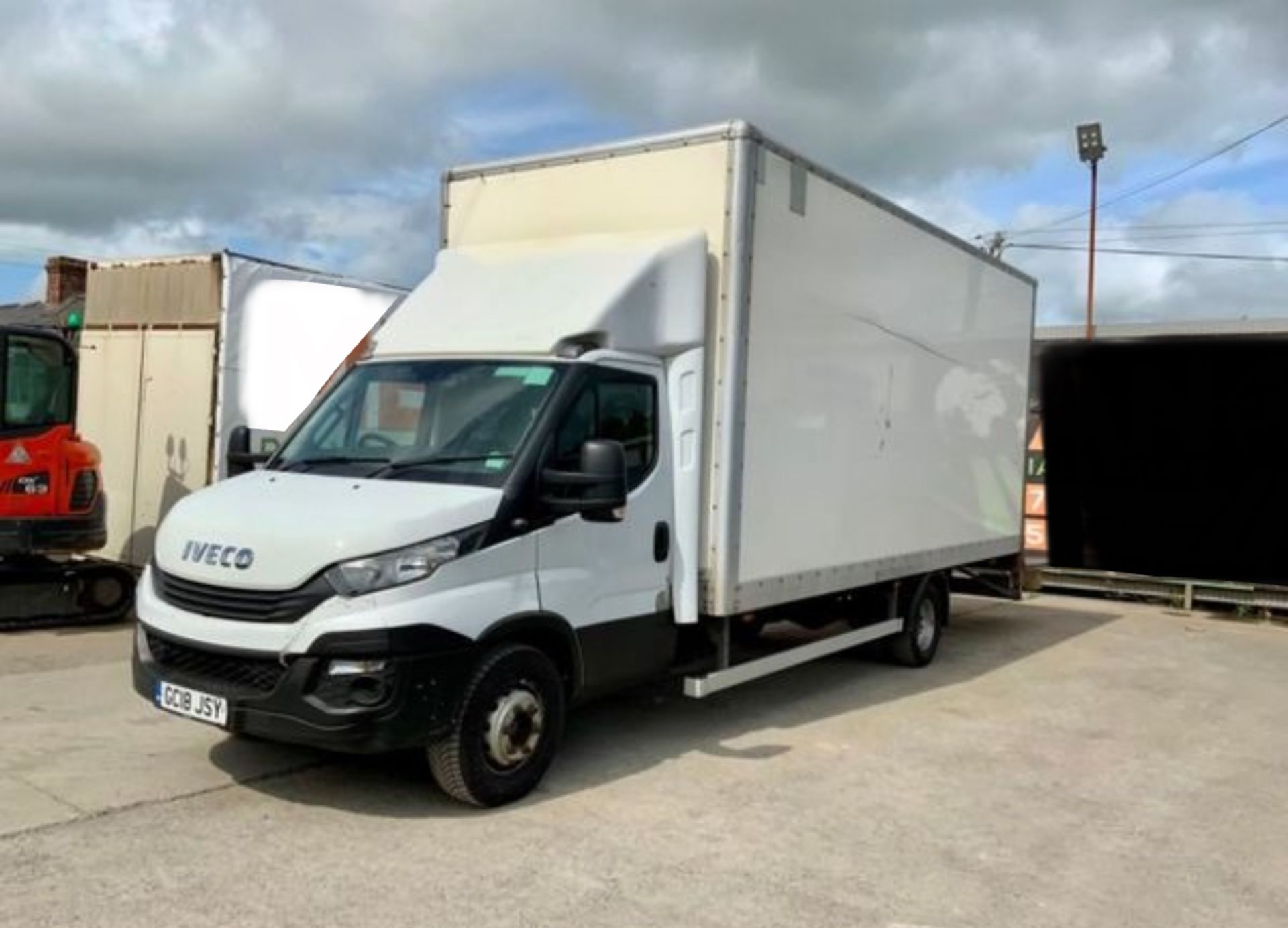 2018 IVECO DAILY 70C18 GRP BOX VAN - Image 2 of 18