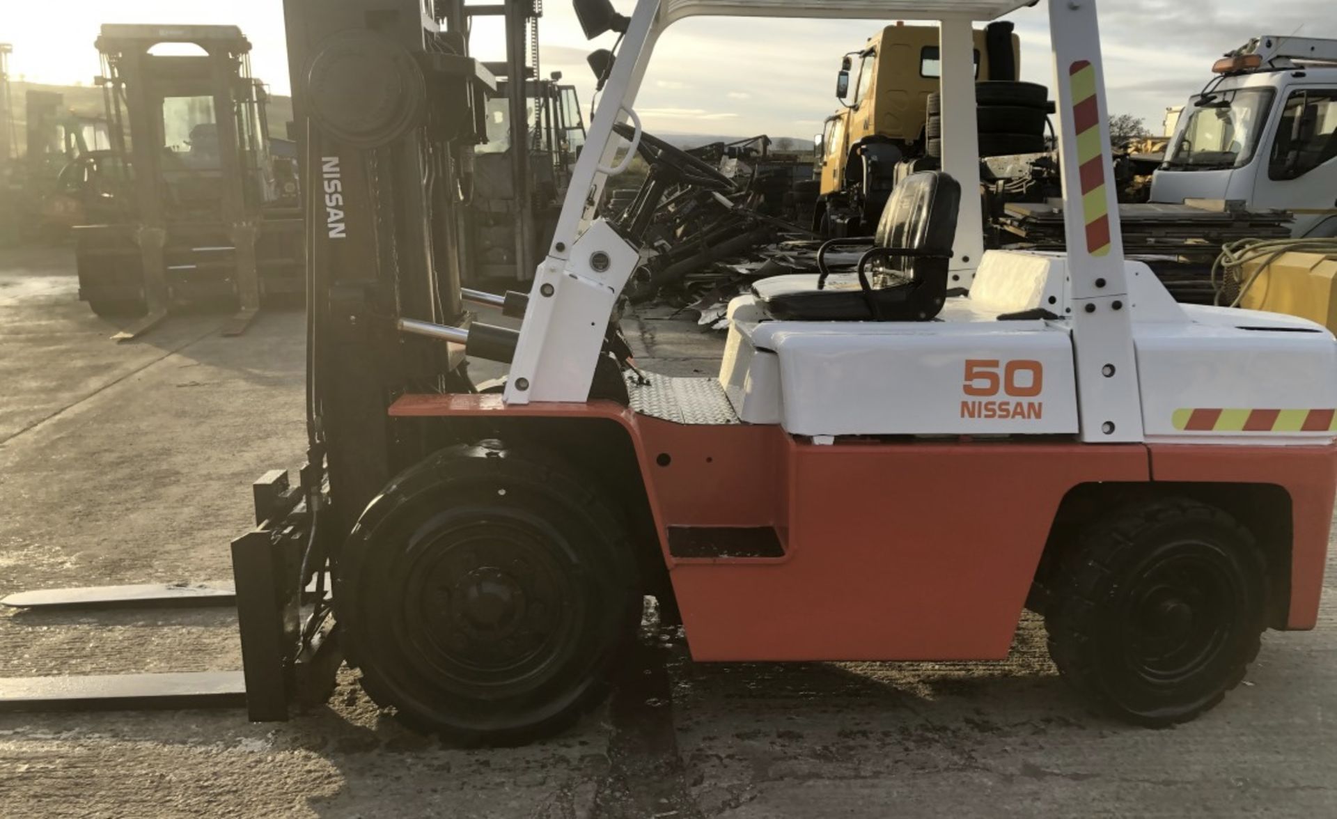 NISSAN FD50,5 TON DIESEL CONTAINER SPEC FORKLIFT - Image 5 of 13