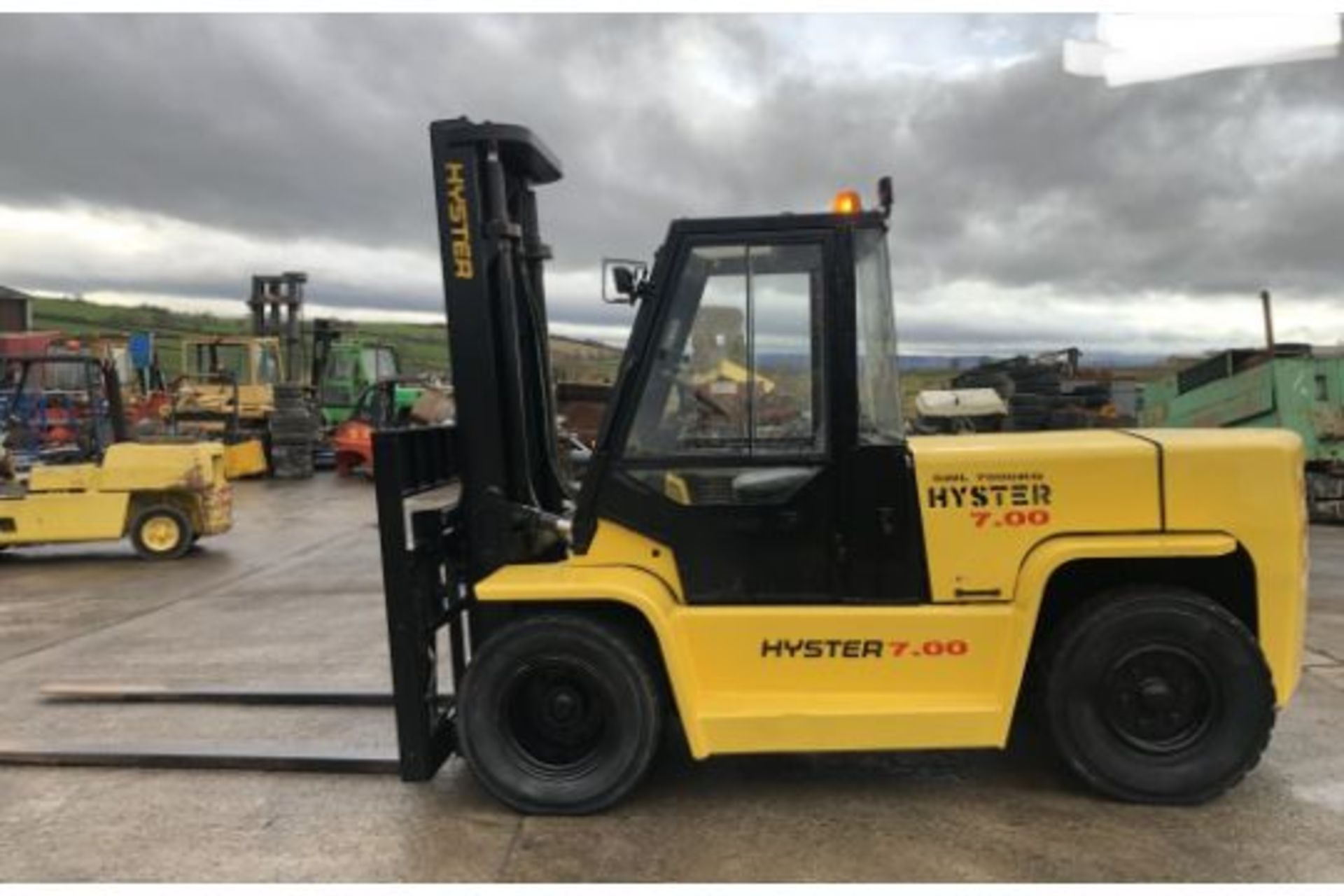 2009 HYSTER H7.00 XL FORKLIFT - Image 5 of 11