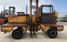 BOSS 556 DIESEL 5 TON SIDELOADER FORKLIFT