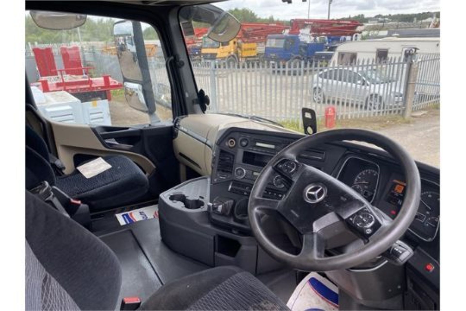 2013 MERCEDES-BENZ ACTROS 2542 - Image 16 of 18