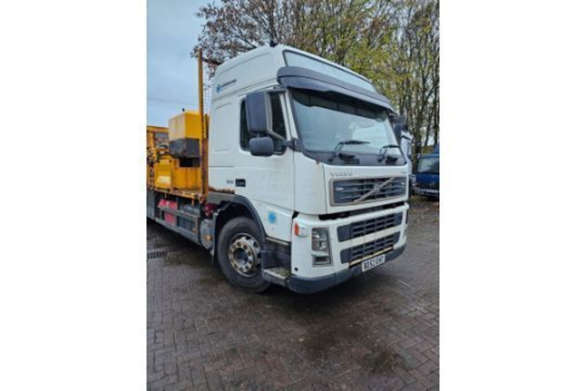 2005 VOLVO FM9 - Bild 2 aus 24