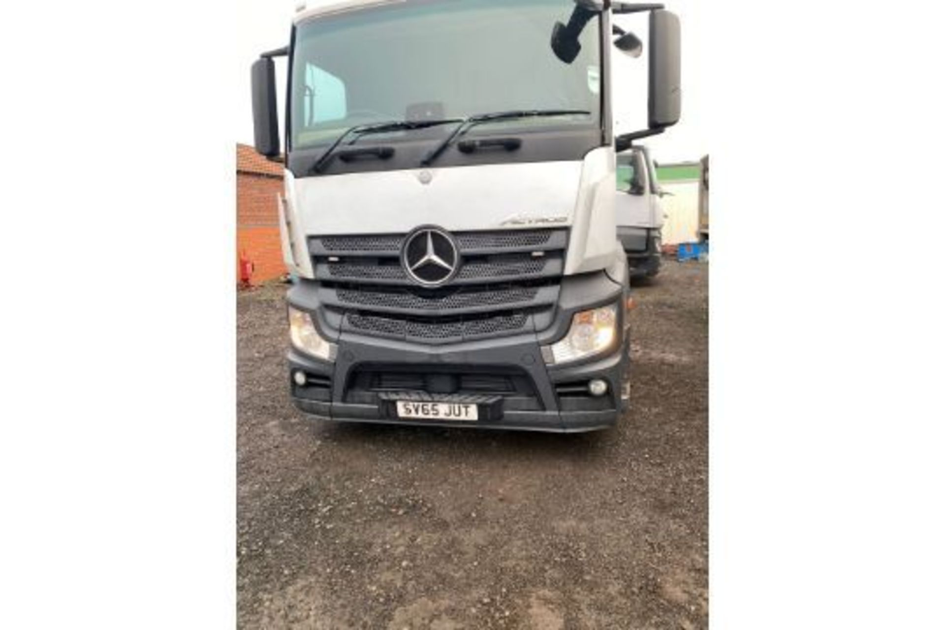 2016 MERCEDES ACTROS 2545 - Image 3 of 9