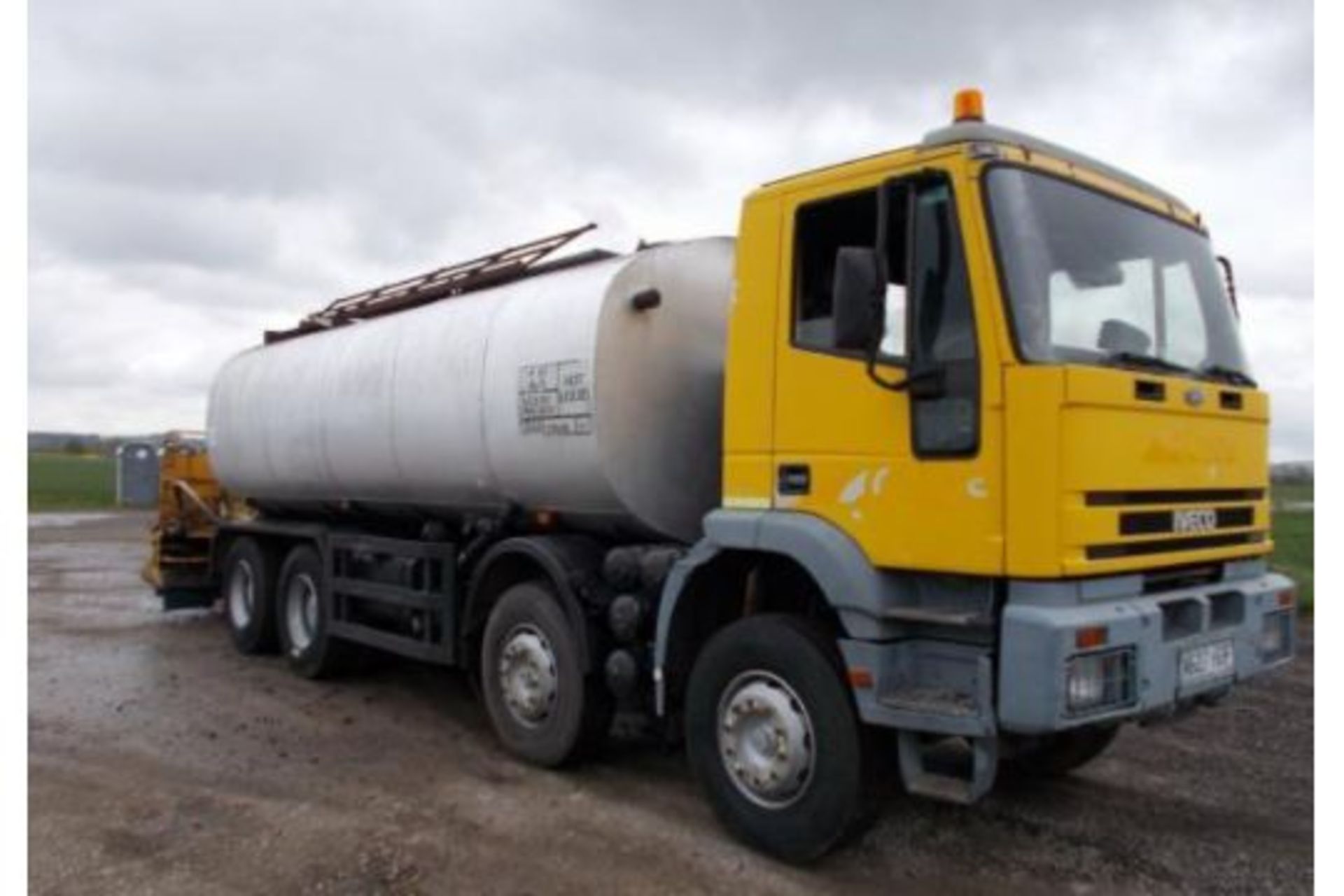 2001 IVECO 320E34